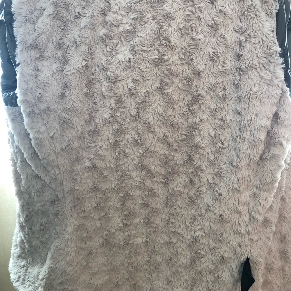 Puffer jacket - Picture 9 of 16
